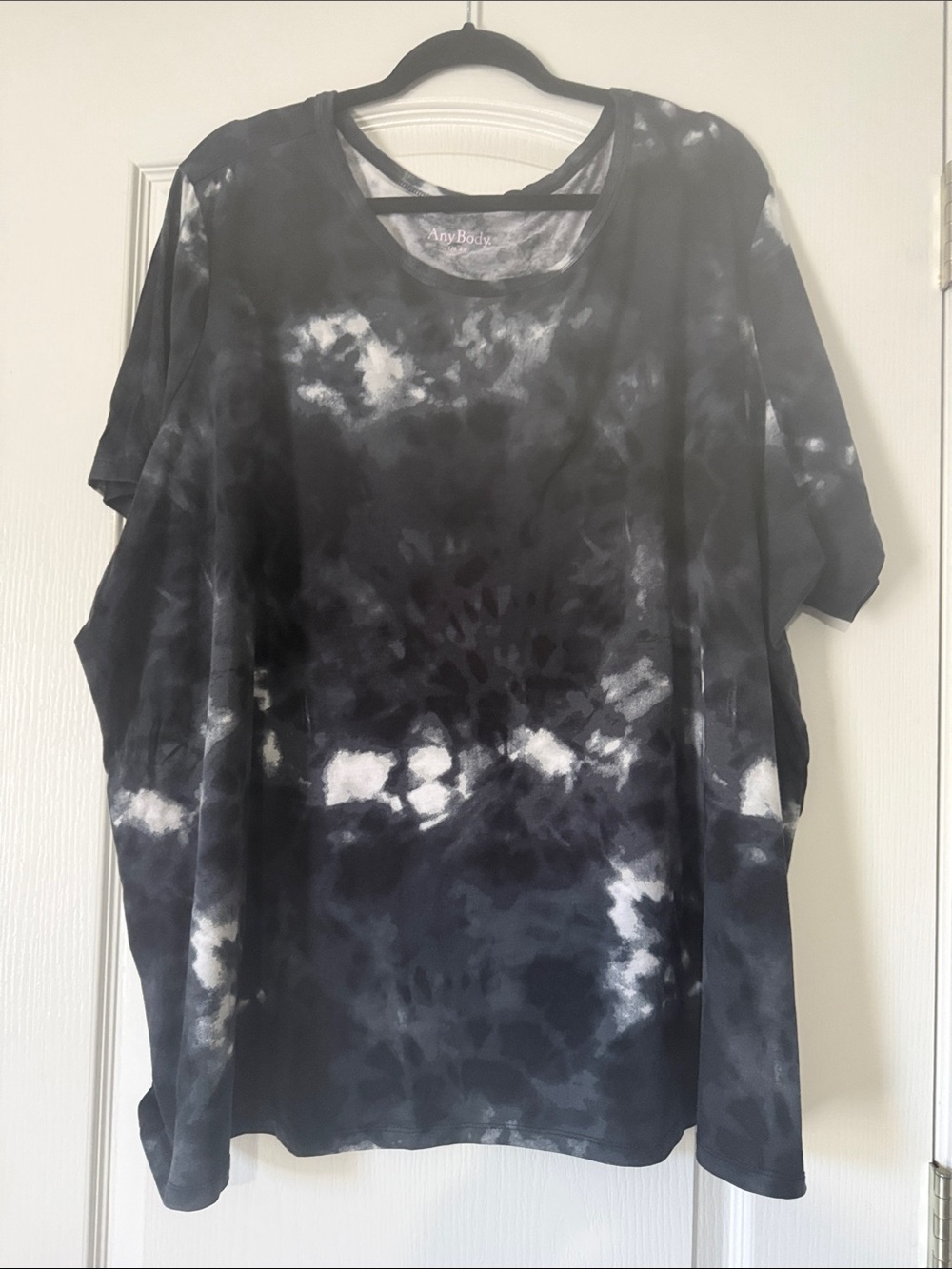 Anybody Women's Black & White Tie-Dye Short Sleeve Top Size 4X